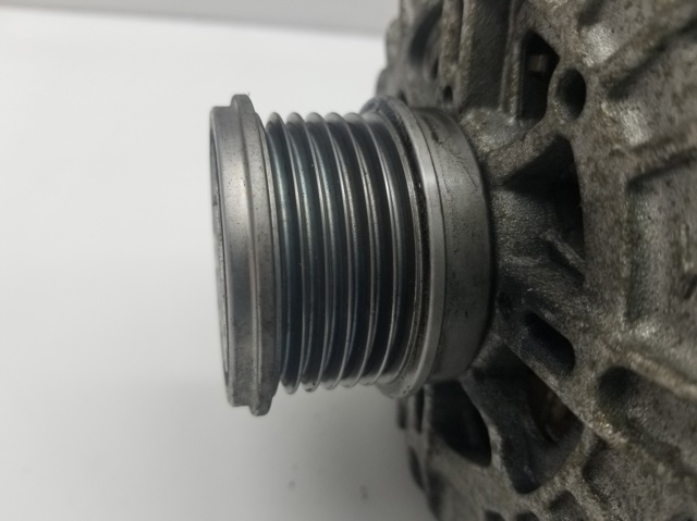 VAG 05L903026C Генератор в наличии Кривой Рог