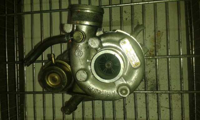 Turbina Volkswagen Passat 32B