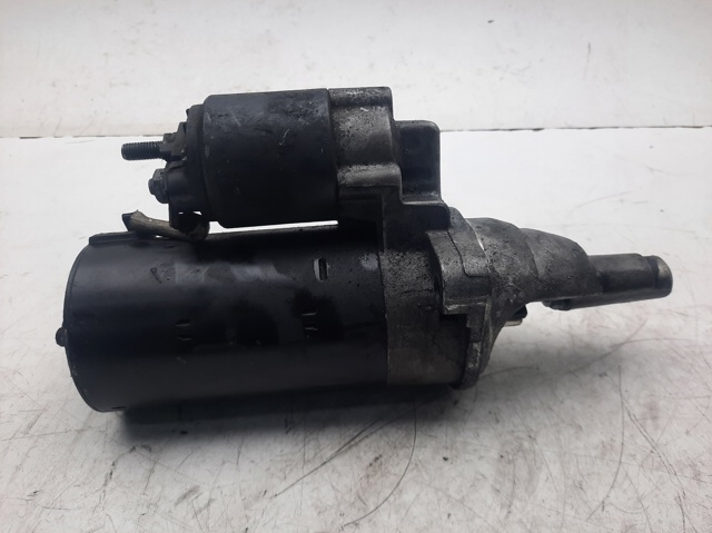 Motor de arranco 068911024F VAG