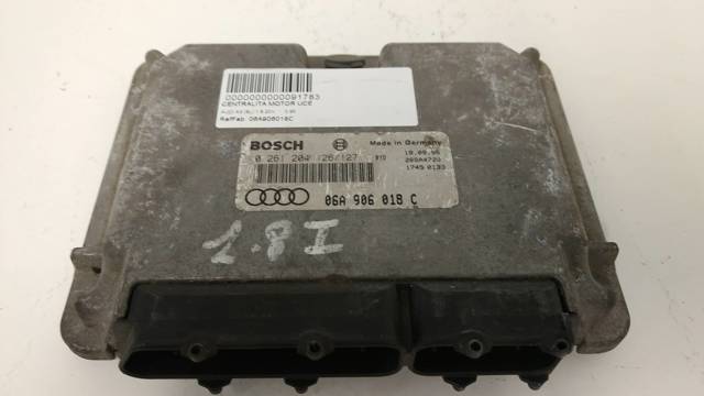 VAG 06A906018C Модуль управления (ЭБУ) двигателем в наличии Львов