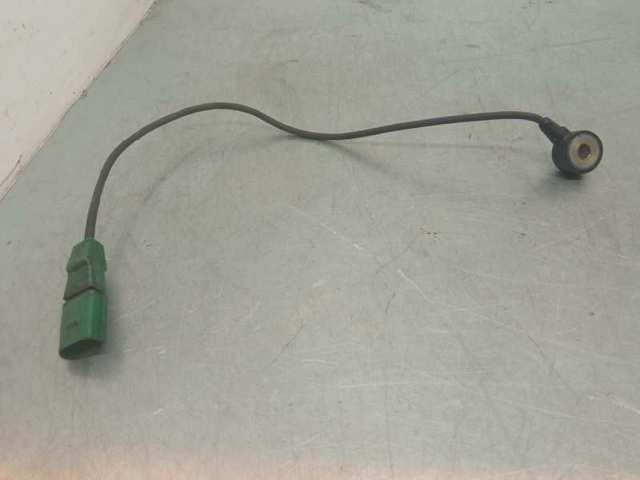 Sensor de detonação 06E905377A VAG