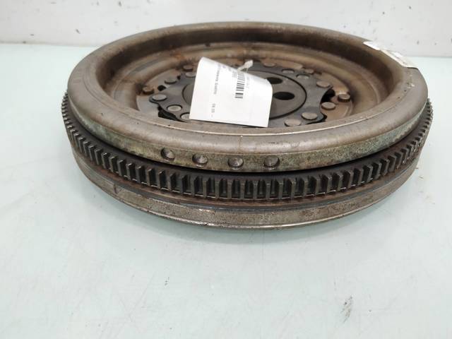 06F105266 VAG Маховик двигателя купить в Днепр