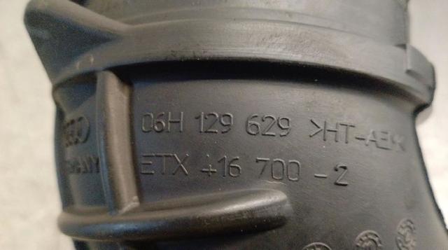 VAG 06H129629 Патрубок воздушный, выход воздушного фильтра в наличии Ирпень