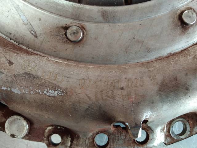 Cesta de embraiagem 074141025B VAG