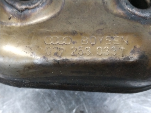 VAG 077253033T Коллектор выпускной левый в наличии Винница