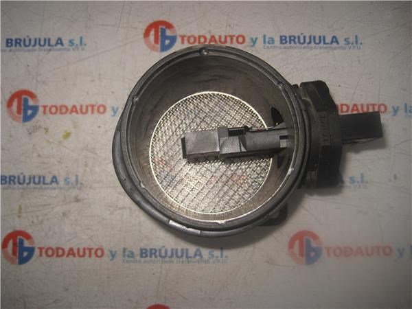 07D906461 Датчик потока (расхода) воздуха, расходомер M.A.F. - (Mass Airflow) купить Украина