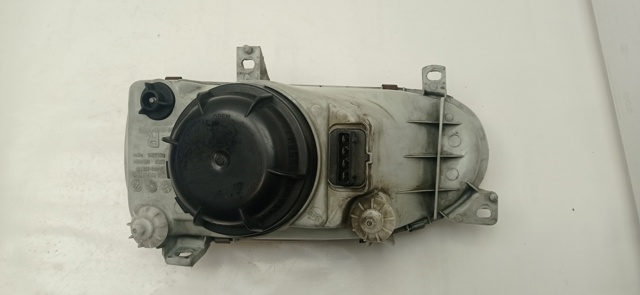 VAG 084411111R Правая фара в наличии Кривой Рог