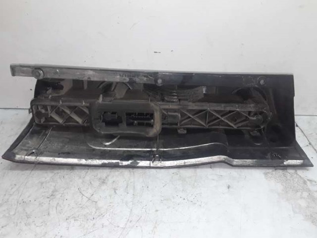 VAG 084411989L Фонарь задний левый в наличии Ровно