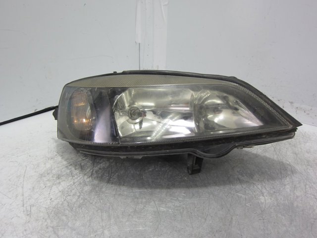 OPEL 084421116R Правая фара в наличии Николаев