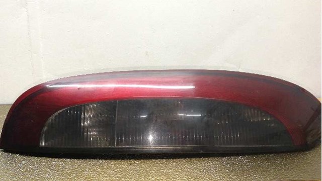 Luz traseira esquerda para Opel Corsa C 1.2 (F08, F68) G-Z12XE 09114336