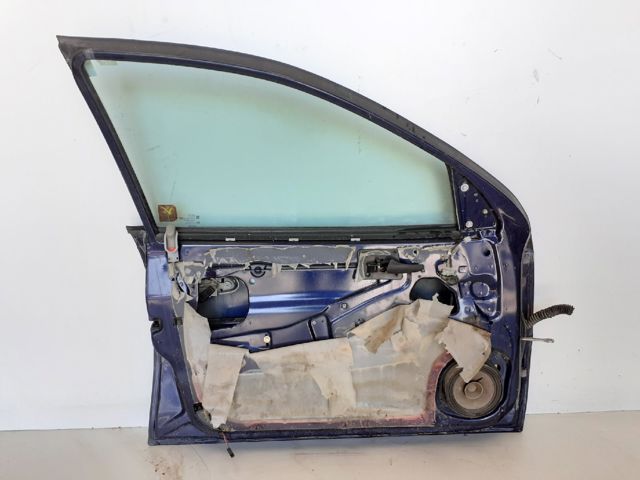 Porta dianteira esquerda Opel Omega 25, 26, 27