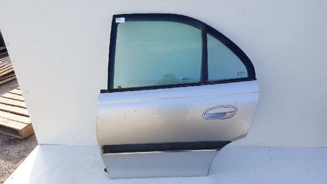 Porta traseira esquerda 09147945 Opel