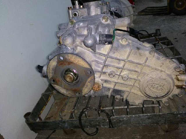 HYUNDAI 0K01139030C Кронштейн подушки (опоры) двигателя левой в наличии Сумы