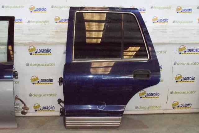 Porta traseira esquerda 0K01F73020A Hyundai/Kia