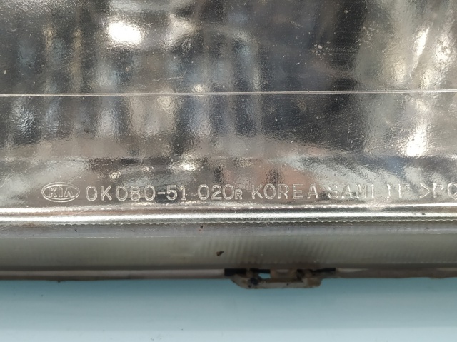 0K01L51030E HYUNDAI Фара правая купить в Ирпень