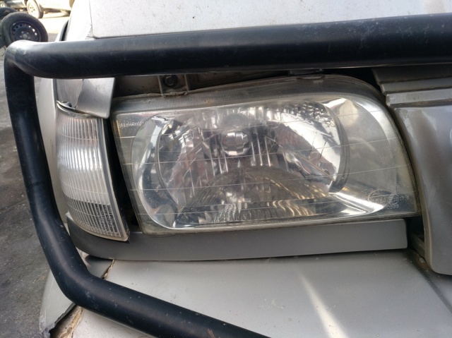 Luz direita 0K01L51030E Hyundai/Kia