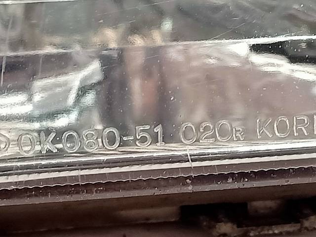 HYUNDAI 0K08051020 Правая фара в наличии Киев