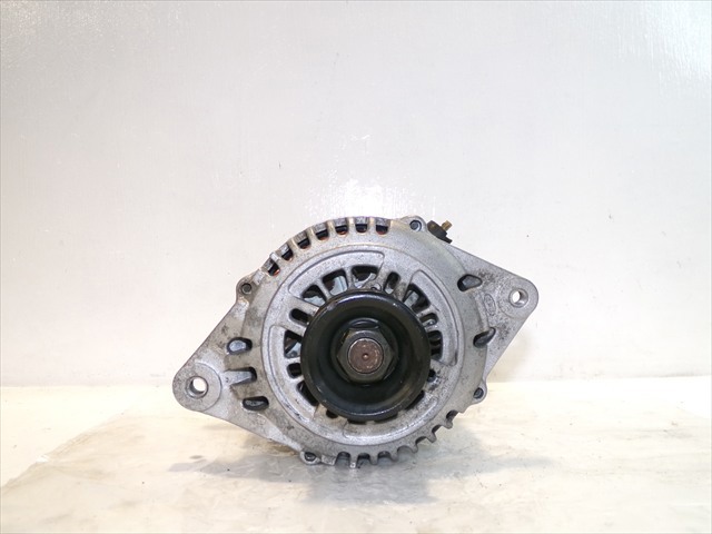 HYUNDAI 0K24118300 Генератор в наличии Одесса