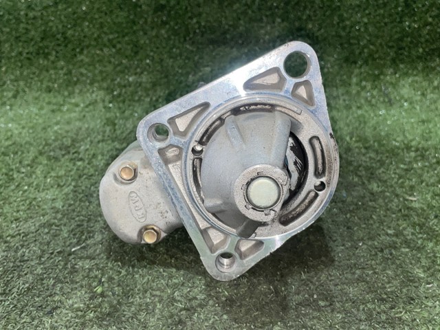 HYUNDAI 0K24118400A Стартер в наличии Запорожье