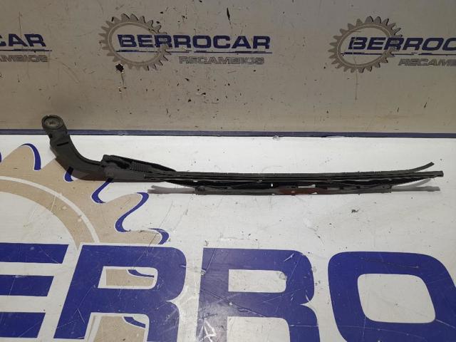 HYUNDAI 0K2C067330 Щетка-дворник заднего стекла в наличии Тернополь