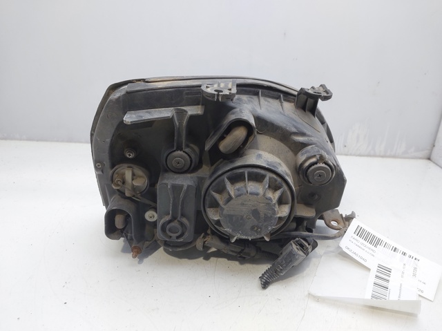 HYUNDAI 0K2JA51040 Левая фара в наличии Ужгород