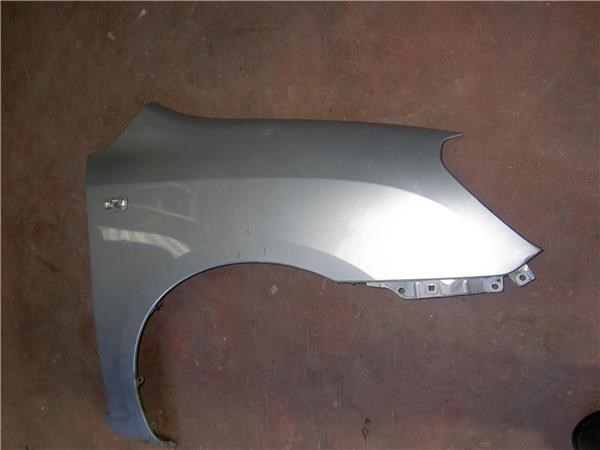 Pára-lama dianteiro direito KIA Carens 1 FJ