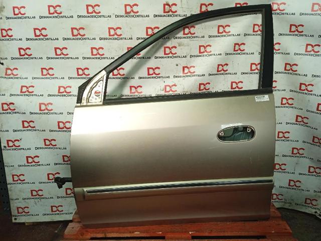 Porta dianteira esquerda KIA Carens 1 FJ