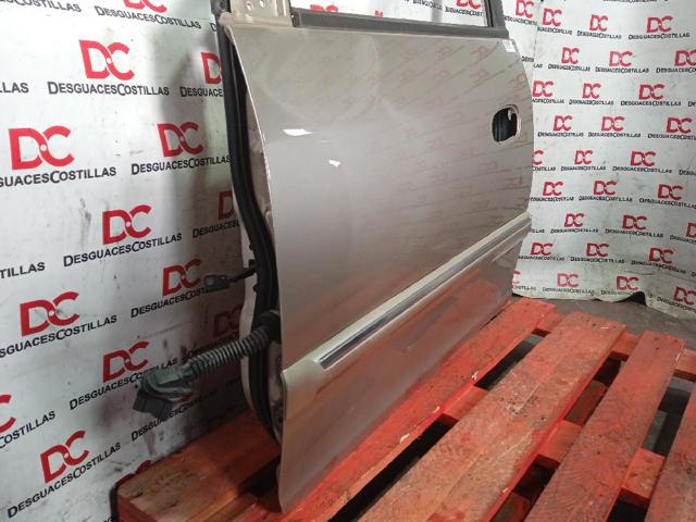 Porta dianteira esquerda KIA Carens 1 FJ