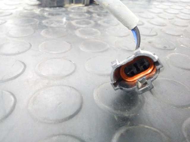 0K2N272310 HYUNDAI Замок двери задней правой купить в Винница