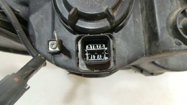 0K2SA51040C HYUNDAI Левая фара купить в Ужгород