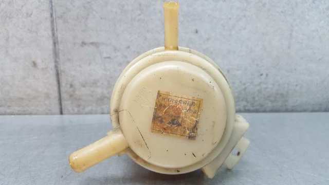 HYUNDAI 0K30A15350E Бачок системы охлаждения в наличии Украина