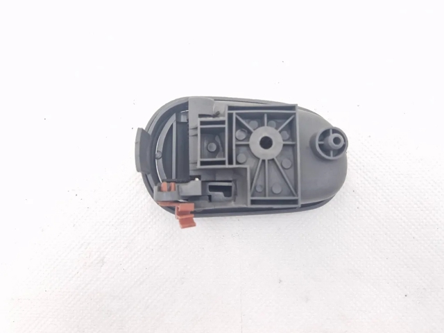 HYUNDAI 0K30B5833008 Ручка двери правой внутренняя передняя/задняя в наличии Николаев