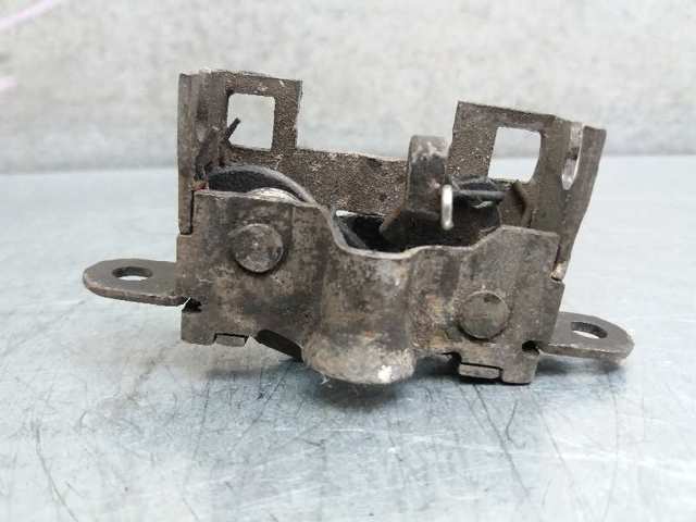 Fecho da capota KIA Carnival 2 GQ