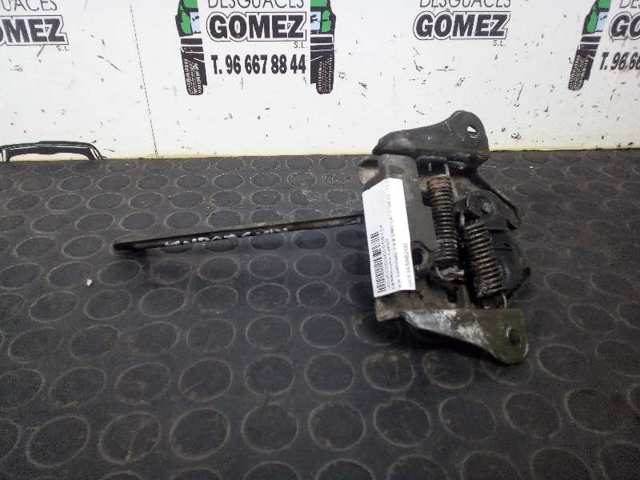 Fecho da capota KIA Carnival 2 GQ