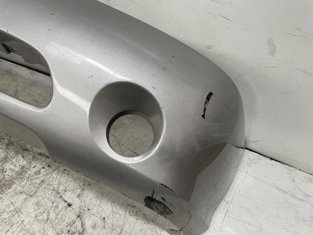 Pára-choque dianteiro KIA Carnival 2 GQ