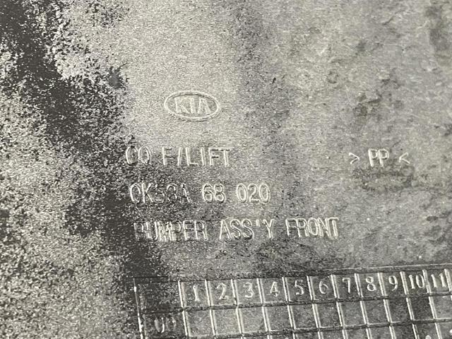 Pára-choque dianteiro KIA Carnival 2 GQ