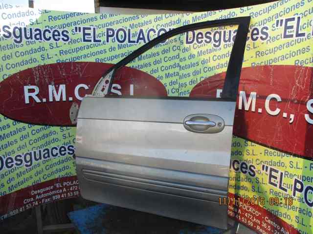 Porta dianteira esquerda 0K54A59020A Hyundai/Kia