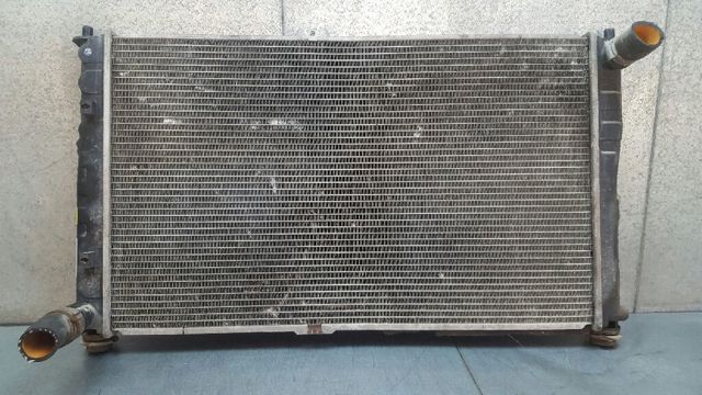 HYUNDAI 0K55215200D Радиатор охлаждения двигателя в наличии Украина