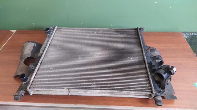 Radiador de esfriamento de motor 1005583 MERCEDES