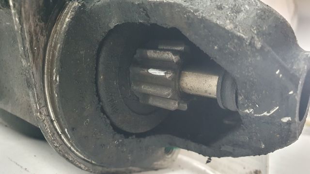 MERCEDES 1005822449 Крышка стартера передняя в наличии Николаев