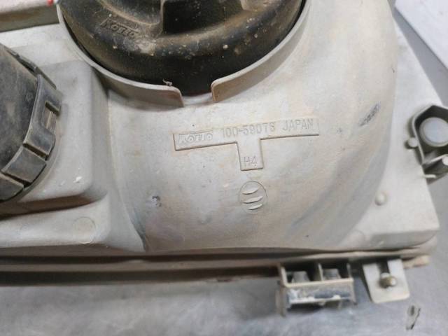 SUZUKI 10059076 Левая фара в наличии Харьков