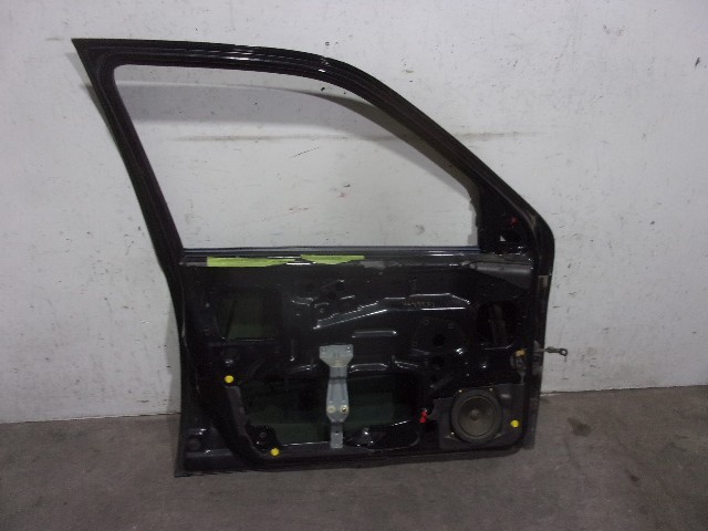 Porta dianteira esquerda 1007037 Ford