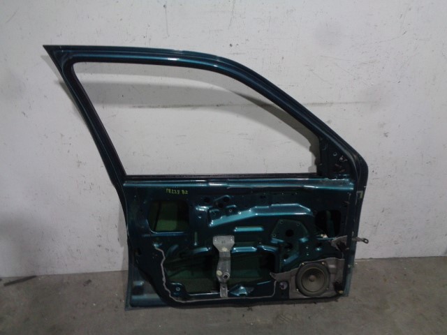 Porta dianteira esquerda 1007037 Ford