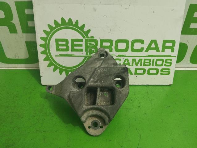 101849 RENAULT купить в Ужгород