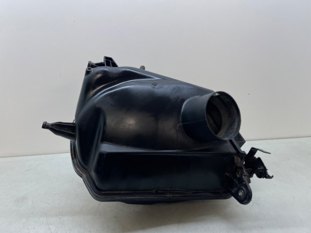 1022318S01 NISSAN Корпус фильтра купить в Павлоград