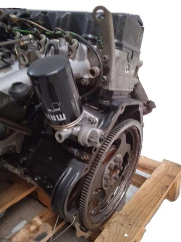 Motor montado Mercedes E T124