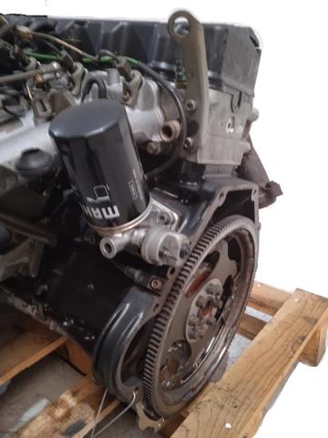 Motor montado Mercedes E T124