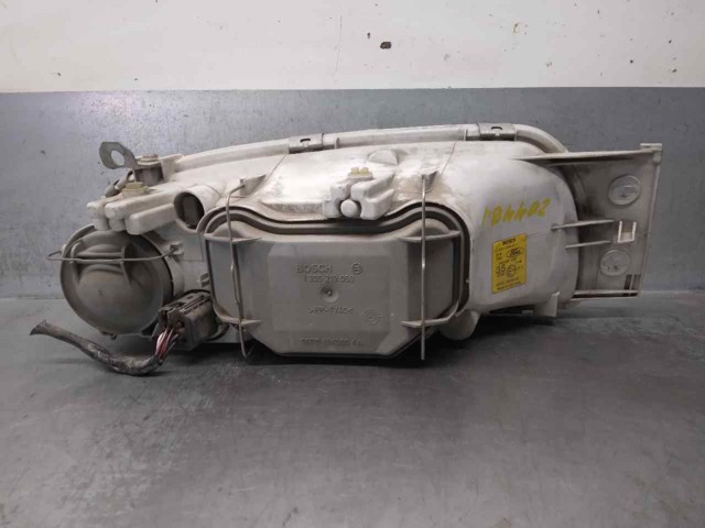 1042630 FORD Фара правая купить в Одесса