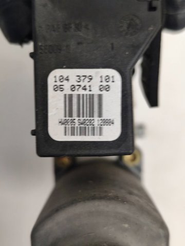 VAG 104379101 в наличии Павлоград