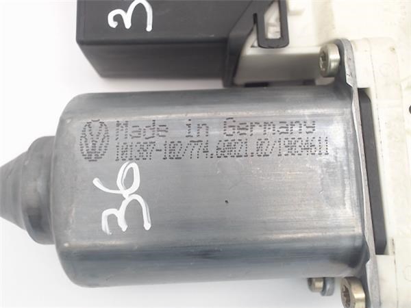 VAG 104379101 в наличии Сумы